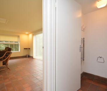 3 bedroom detached house to rent - Photo 3