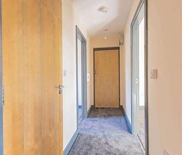 Hindsford Bridge Mews, Atherton, Manchester, M46 - Photo 2