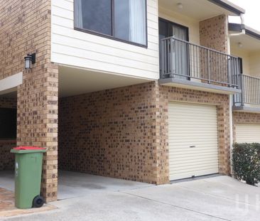 6/14 Hakea Street, Queanbeyan NSW 2620 - Townhouse For Rent | Domain - Photo 3