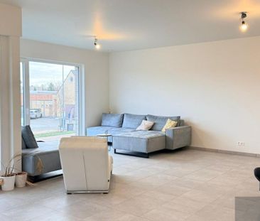 Appartement te huur in Hasselt voor € 1.200 met 2 slaapkamers - Photo 2