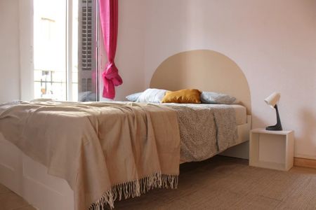 Carrer de Xifré, Barcelona, Catalonia 08026 - Photo 2