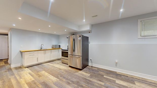 For Lease - 1048 Gilmore Avenue Unit# Lower, Innisfil, Ontario - Photo 1