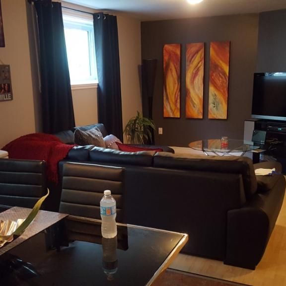 Logement à louer 3½ 1er JUILLET demi sous-sol à Charlesbourg - Photo 1