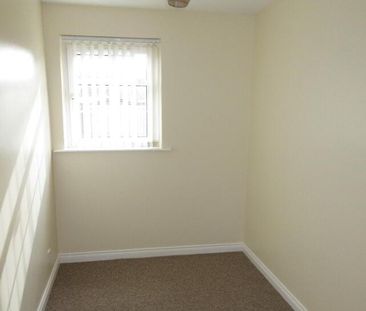 24b Cairndore Walk, Newtownards, BT23 8PE - Photo 5