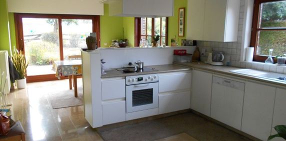 Huis te huur in Beerlegem voor € 1.350 met 3 slaapkamers - foto 2
