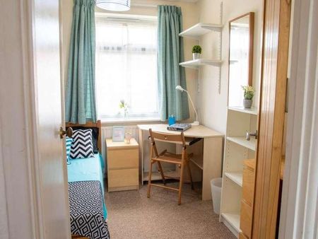 Mary Green Walk, Canterbury, CT1 - Photo 4