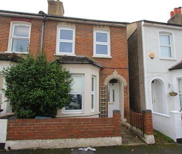 2 bedroom semi-detached house to rent - Photo 4