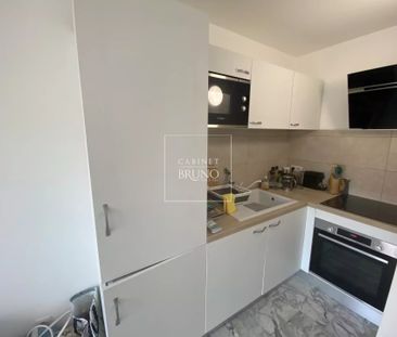 Location Appartement 1 pièce 23m² CANNES 06400 - Photo 6