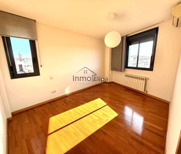 4 bedroom luxury penthouse for rent in Madrid, Autonomous Region of... - Photo 5