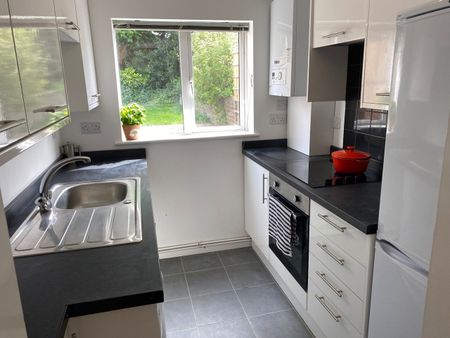 1 Bed Flat, Gordon Road, BN1 - Photo 4