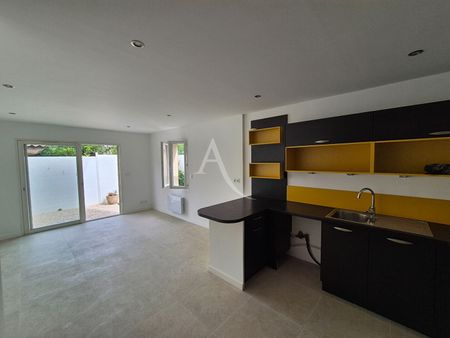 Location Maison 4 pièces 80m² - Photo 4