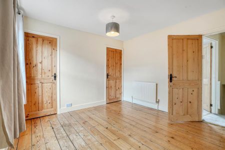 2 bedroom terraced house to rent - Photo 5