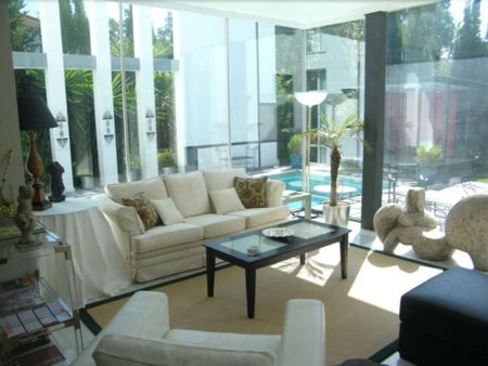 5 bedroom luxury Villa for rent in Nueva Andalucía , las Brisas, Marbella, Malaga, Andalusia - Photo 5