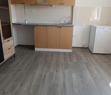 Pronájem bytu 1+kk 18 m2 - Fotografie 2