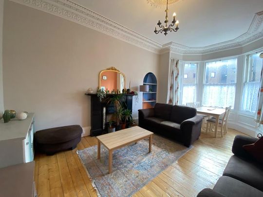 3 bedroom flat to rent - Photo 1