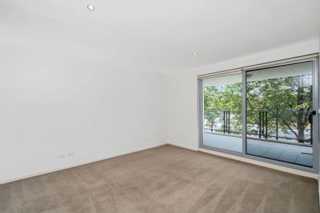 Inner City Living - Photo 3