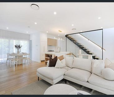 Peaceful Location Within A Short Walk to Thirroul Prescient. - Photo 1
