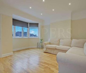 Vincent Gardens, London, NW2 - Photo 1