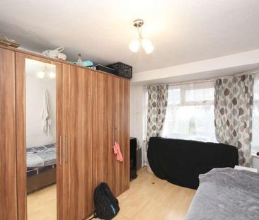 Bridgewater Road, Wembley, Middlesex, HA0 - Photo 4