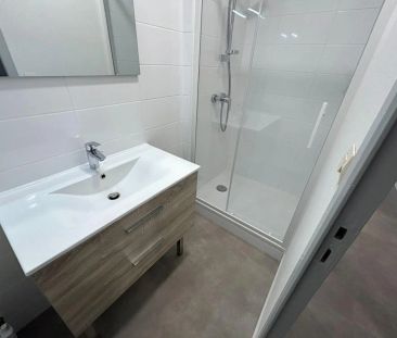 81 RUE DE LA REPUBLIQUE - Photo 2