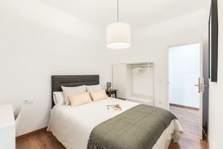 Carrer de Quart, Valencia, Valencian Community 46008 - Photo 5