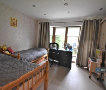 5 bedroom terraced house to rent - Photo 6