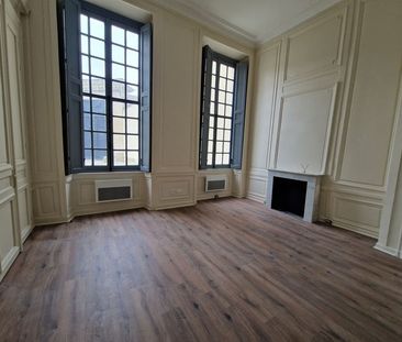 Location Appartement 3 pièces 86m² COMPIEGNE 60200 - Photo 2