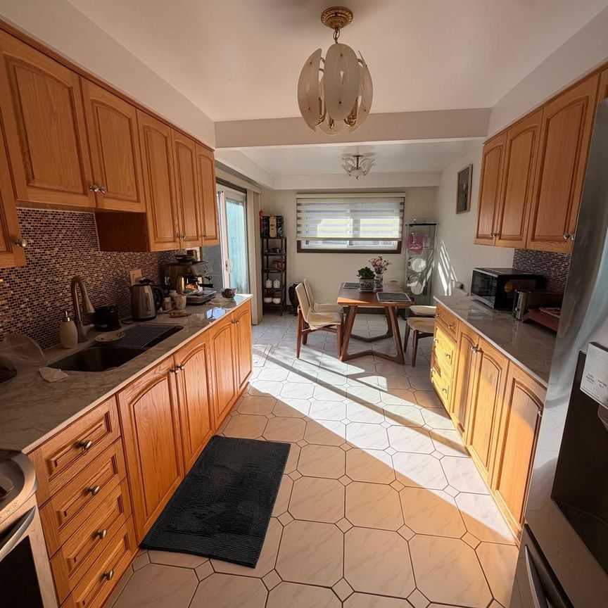 For Lease - 141 Henderson Avenue Unit# 2nd Bedroom, Markham, Ontario - Photo 1