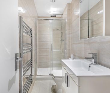 5 bedroom terraced house to rent - Photo 3
