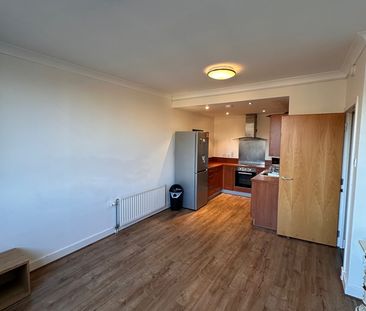 2 Bed Flat, Bath Street, G2 - Photo 2