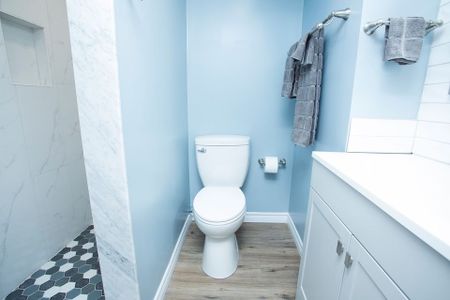 124 E42nd St. - Photo 4