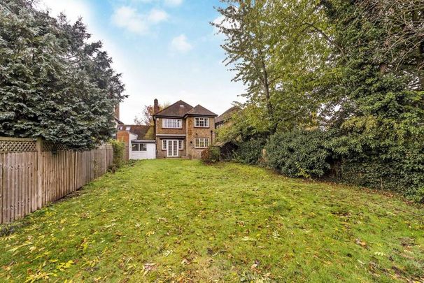 4 bedroom house to rent - Photo 1