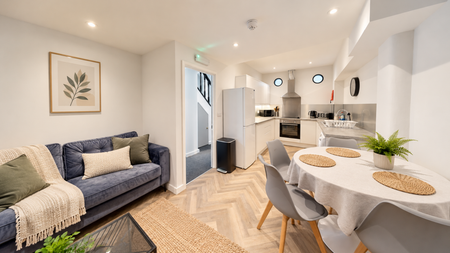 4 bedroom house to rent - Photo 2