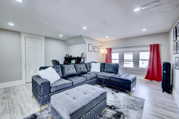 For Lease - 118 Fairholt Road Unit# 3rd Flr, Hamilton, Ontario - Photo 1