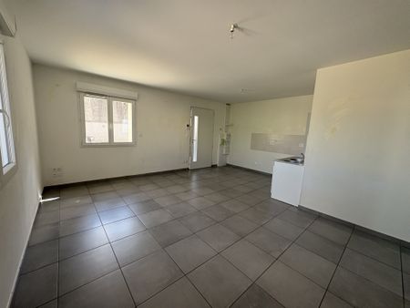 Location Appartement 3 pièces 54m² ST RAMBERT D ALBON 26140 - Photo 5