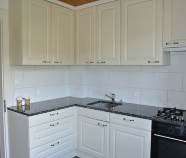 Super 4-room apartment with large terrace and balcony - Photo 2