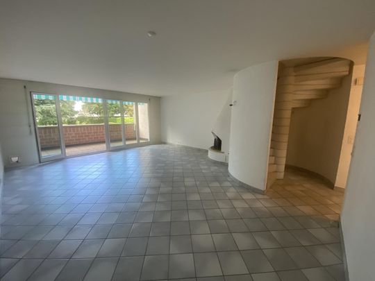 6-room triplex on the 1st floor - Photo 1