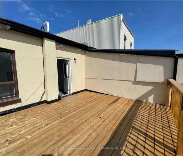 15229 Yonge Street #2 - Photo 6