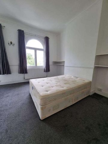 Cawnpore Street, London, SE19 - Photo 4