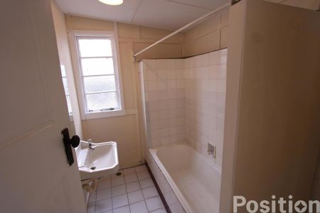 TWO BED TWO STUDY! - Photo 5