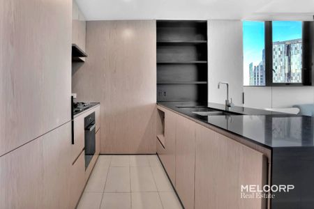 STYLISH APARTMENT AT ROYAL ELIZABETH - FURNISHED - Photo 5