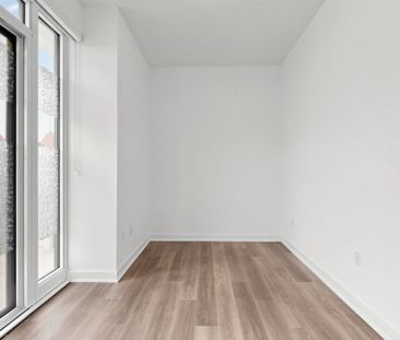 For Lease - 3900 Confederation Parkway Unit# 1809, Mississauga, Ont... - Photo 2