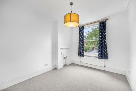 5 bedroom detached house to rent - Photo 4