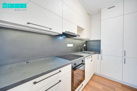 Nabízíme k pronájmu novostavbu luxusního bytu nacházející se na ul. Třída Jiřího Pelikána v Olomouci - Фото 3