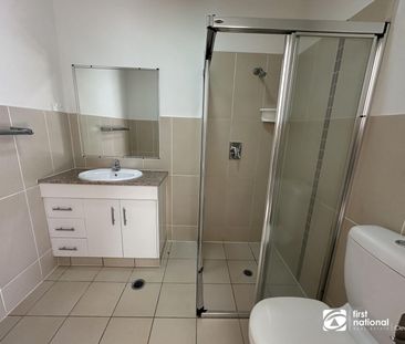 FOUR BEDROOM DUPLEX WITH DUCTED AIR-CONDITIONING IN THORNLANDS! REN... - Photo 3