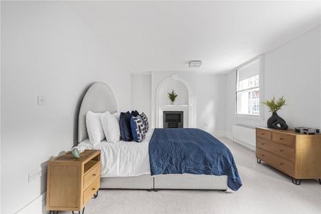 3 bedroom mews to rent - Photo 5