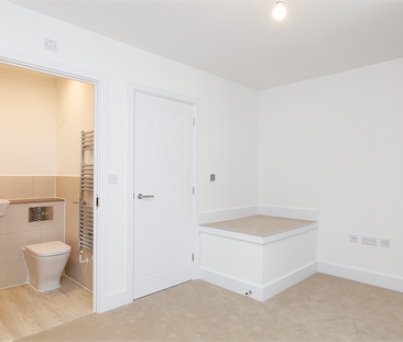 3 bedroom semi-detached house to rent - Photo 5