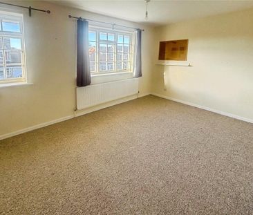 3 bedroom detached house to rent - Photo 4