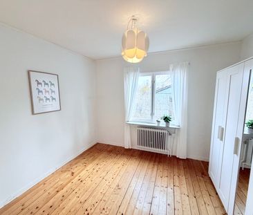 Cypressvägen, Enebyberg - Foto 1