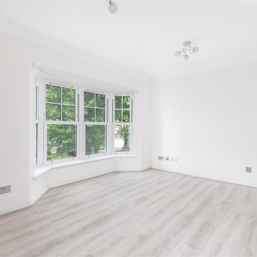 Cavendish Road, London - Photo 1